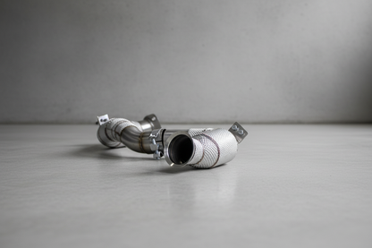 Mercedes E63S AMG W213 Catted Downpipe